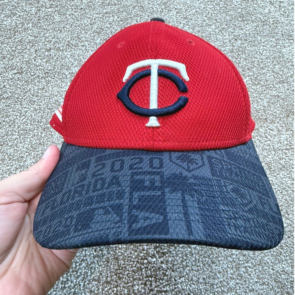 New Era Minnesota Twins 2020 Spring Training 9FORTY Adjustable Hat Red Navy